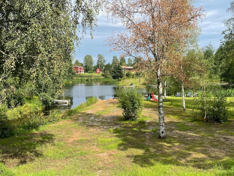 Dalastuga Med Tillgang Till Badplats Leksand Zewnętrze zdjęcie